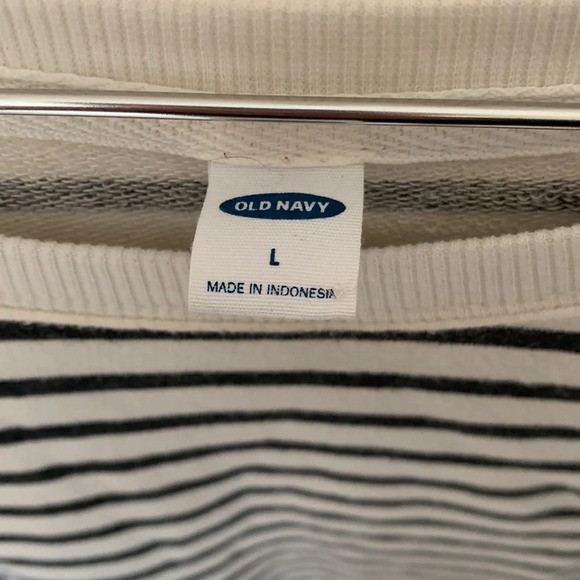 Old navy size large black white striped crew neck sweatshirt rainbow pineapple - Picture 3 of 5